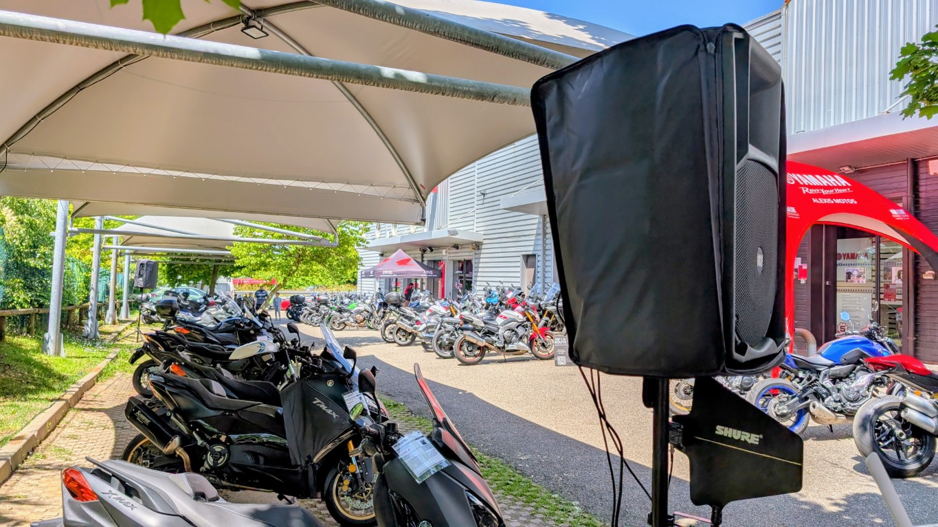 Sonorisation multipoints Pôle Moto Dardilly